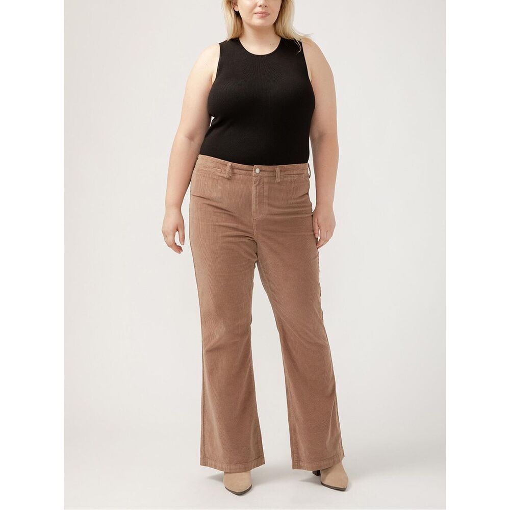 Silver Jeans Co. Isbister High Rise 70’s Flare Leg Corduroy Pant Mink Beige 20W
